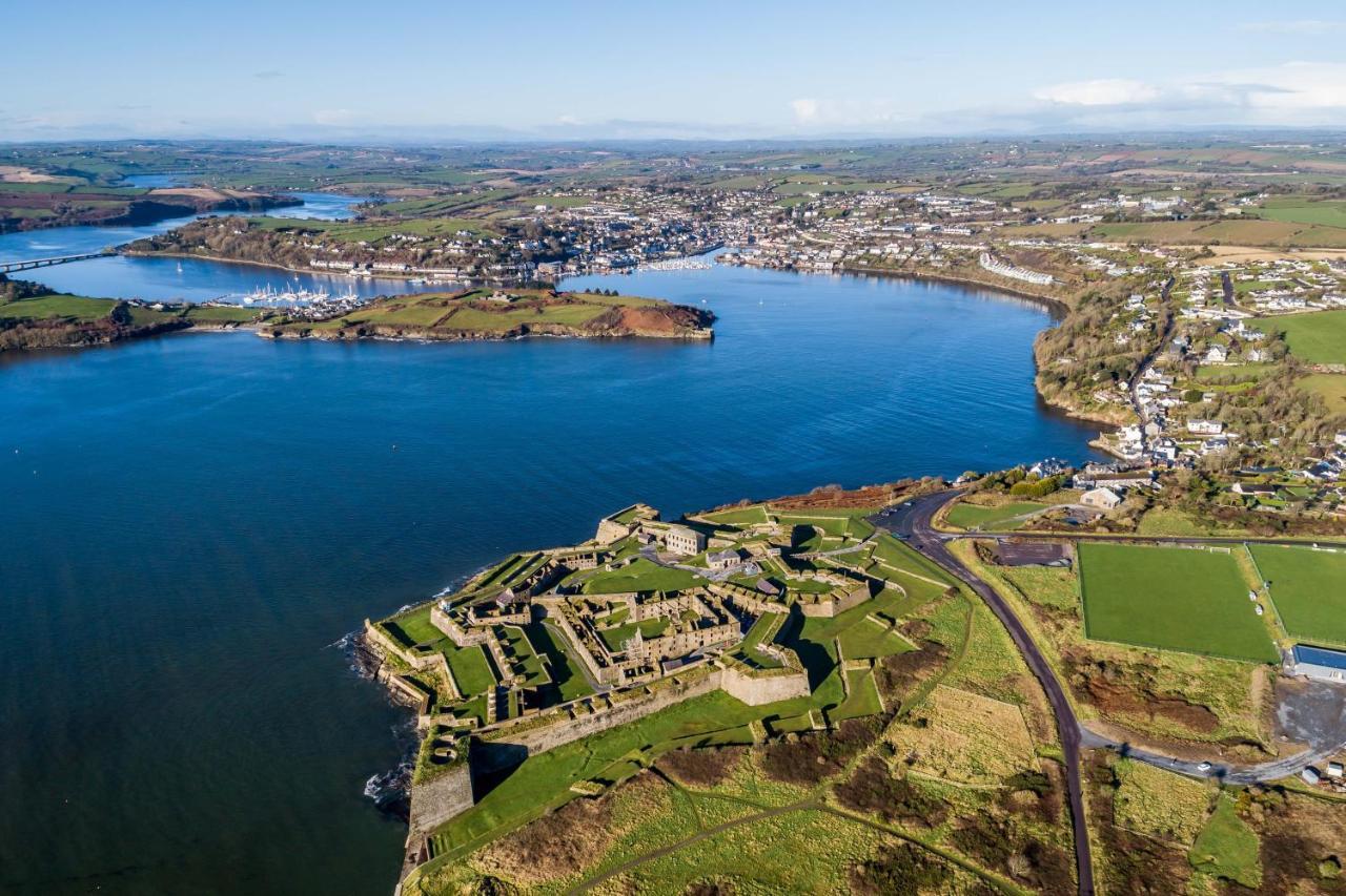Ocean View,Kinsale, Hosted By Exquisite Holiday Homes, Sleeps 22 Buitenkant foto