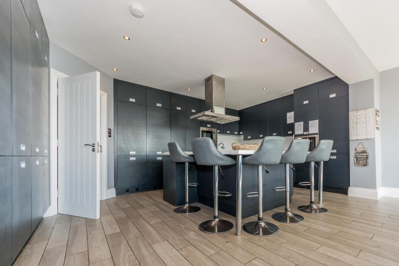 Ocean View,Kinsale, Hosted By Exquisite Holiday Homes, Sleeps 22 Buitenkant foto