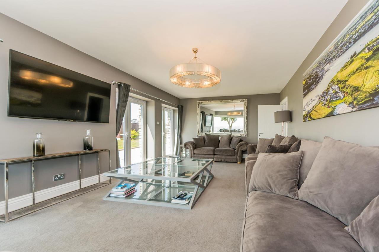 Ocean View,Kinsale, Hosted By Exquisite Holiday Homes, Sleeps 22 Buitenkant foto